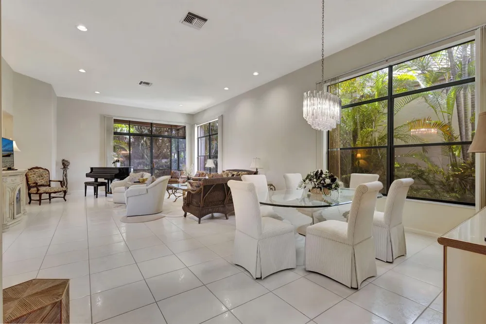 4528 Barclay Fair Way Lake Worth, FL 33449
