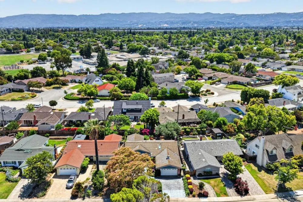 3786 Dunford Way Santa Clara, CA 95051