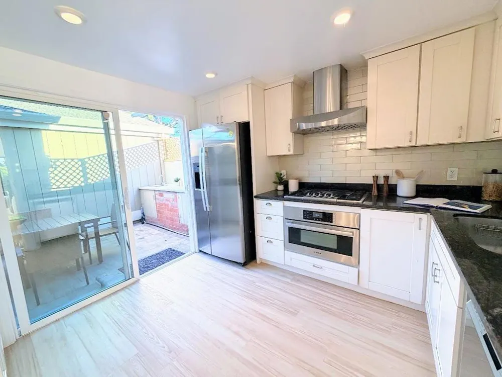 801 Norma Lane Foster City, CA 94404