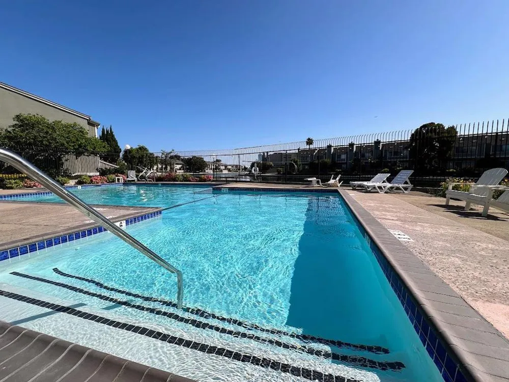 801 Norma Lane Foster City, CA 94404
