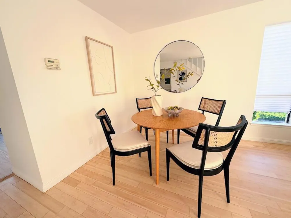 801 Norma Lane Foster City, CA 94404