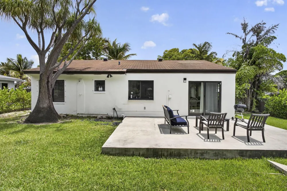 1875 Ridge Road Juno Beach, FL 33408