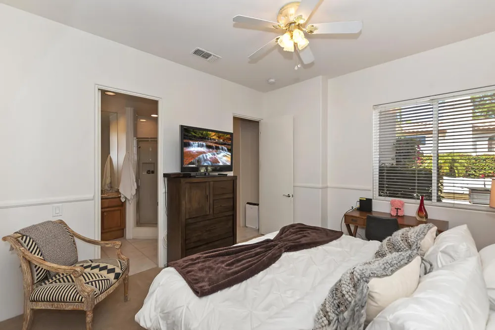 48245 Vista Calico La Quinta, CA 92253