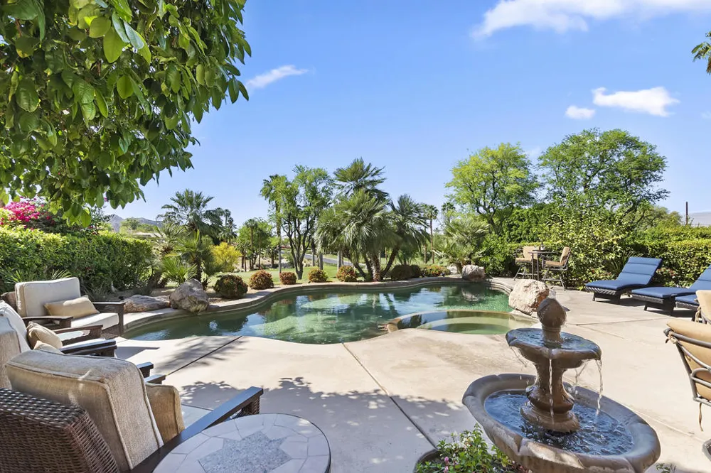 48245 Vista Calico La Quinta, CA 92253