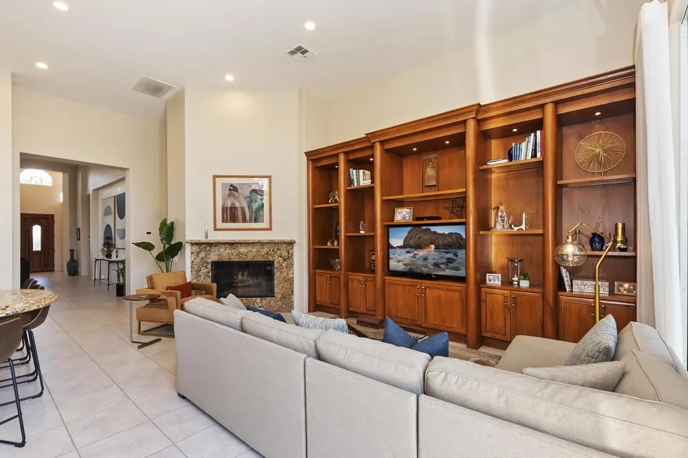 48245 Vista Calico La Quinta, CA 92253