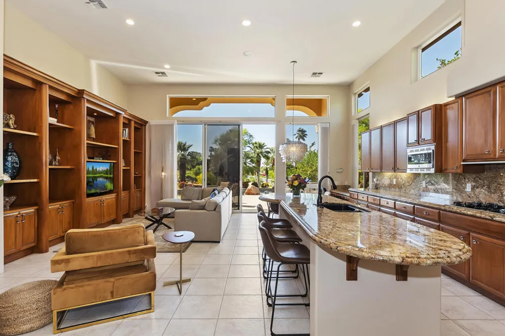 48245 Vista Calico La Quinta, CA 92253