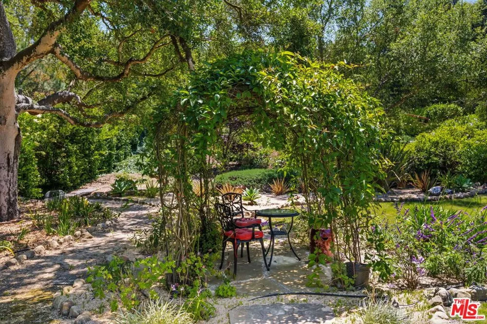 1163 Camino Viejo Road Santa Barbara, CA 93108