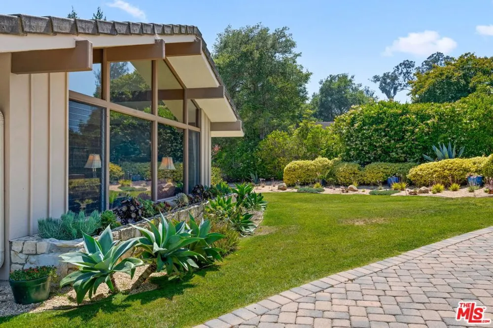 1163 Camino Viejo Road Santa Barbara, CA 93108