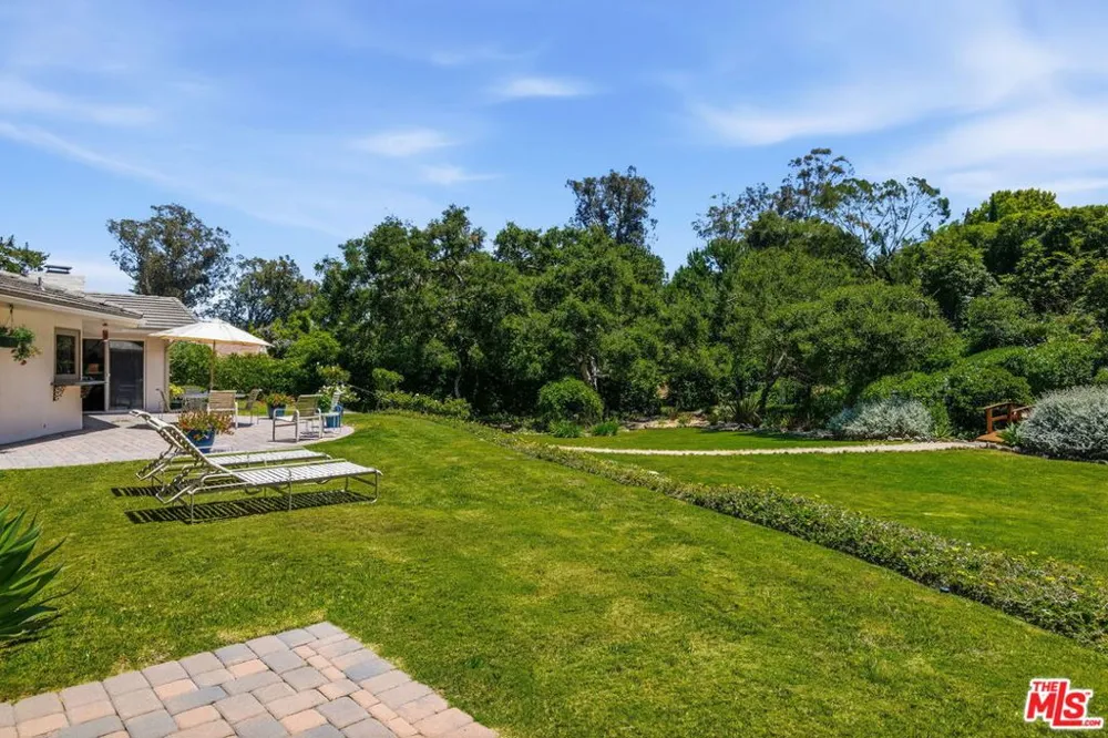 1163 Camino Viejo Road Santa Barbara, CA 93108