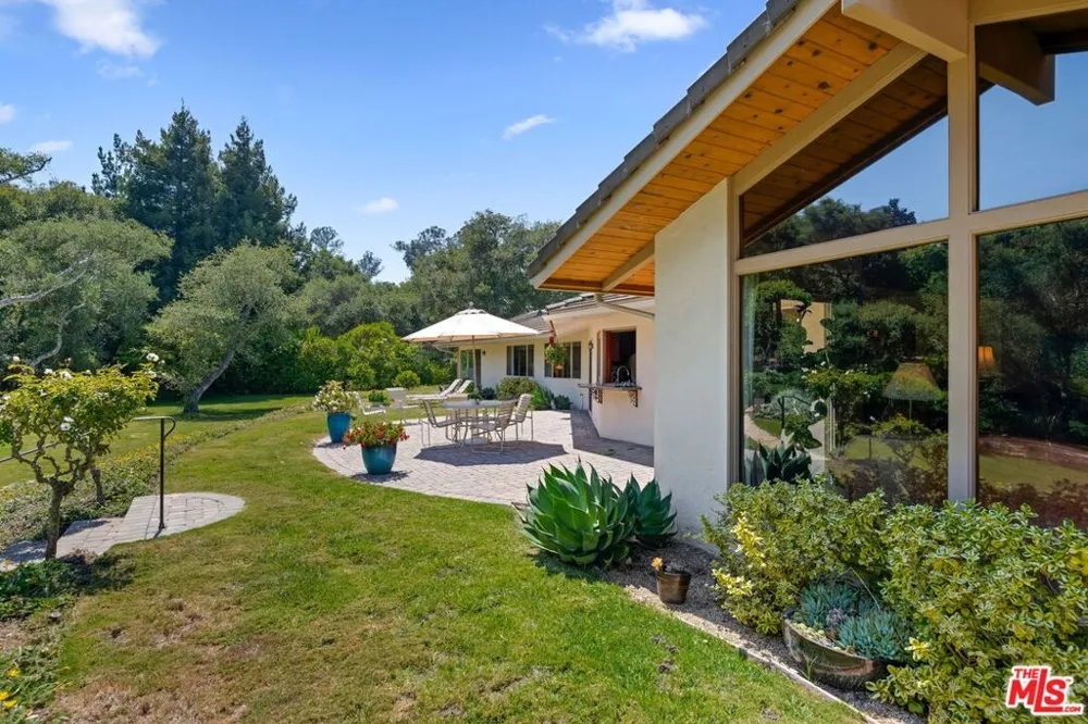 1163 Camino Viejo Road Santa Barbara, CA 93108