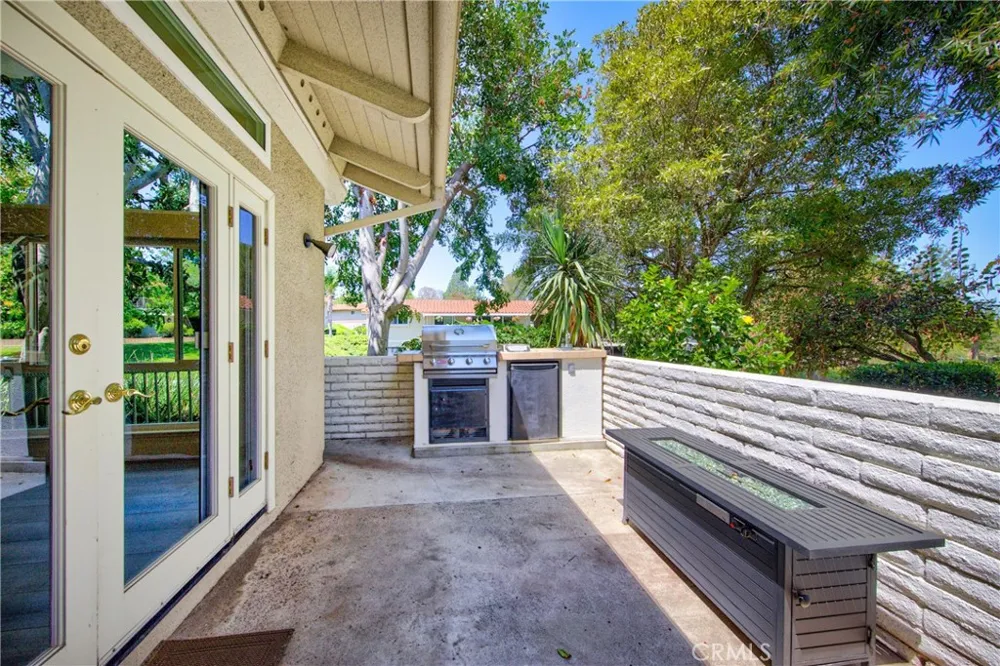 824 Via Alhambra #D Laguna Woods, CA 92637