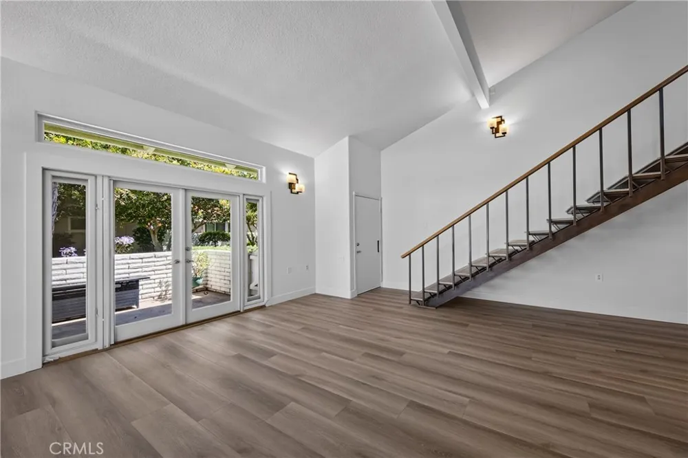 824 Via Alhambra #D Laguna Woods, CA 92637