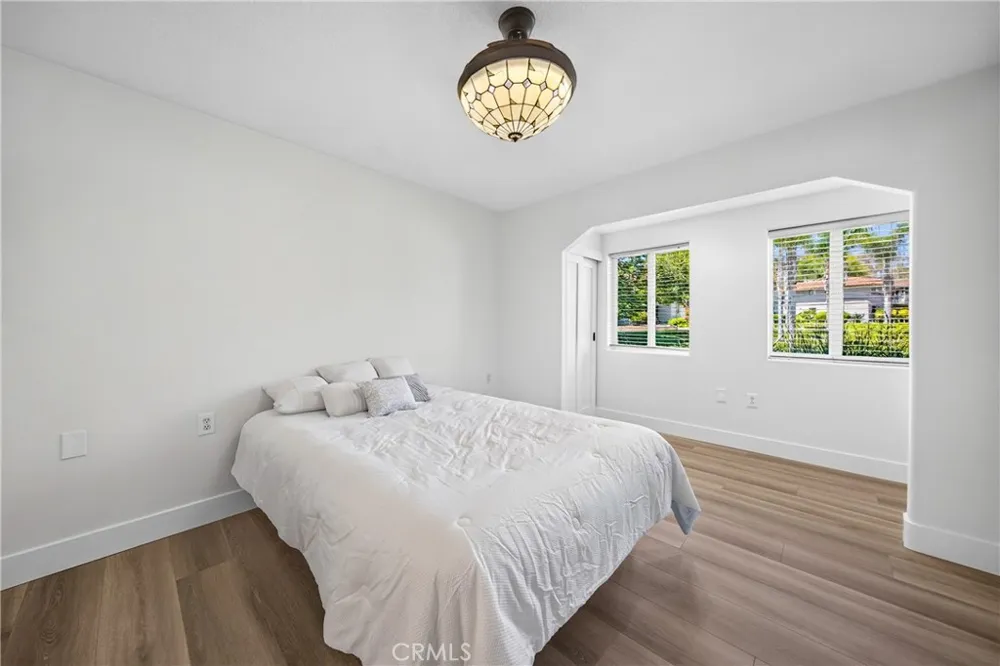 824 Via Alhambra #D Laguna Woods, CA 92637