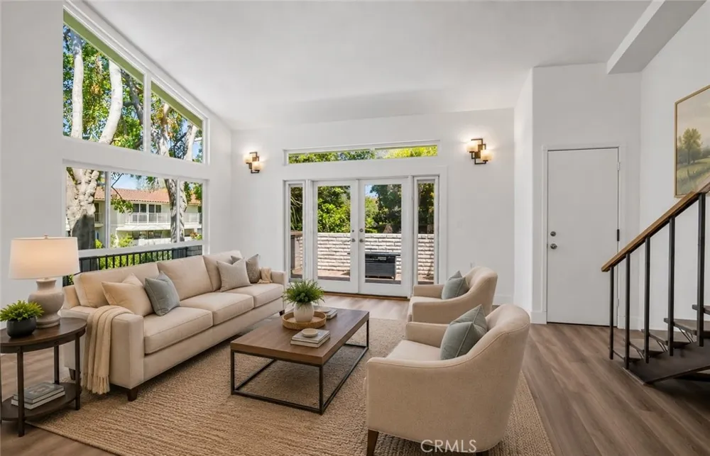824 Via Alhambra #D Laguna Woods, CA 92637