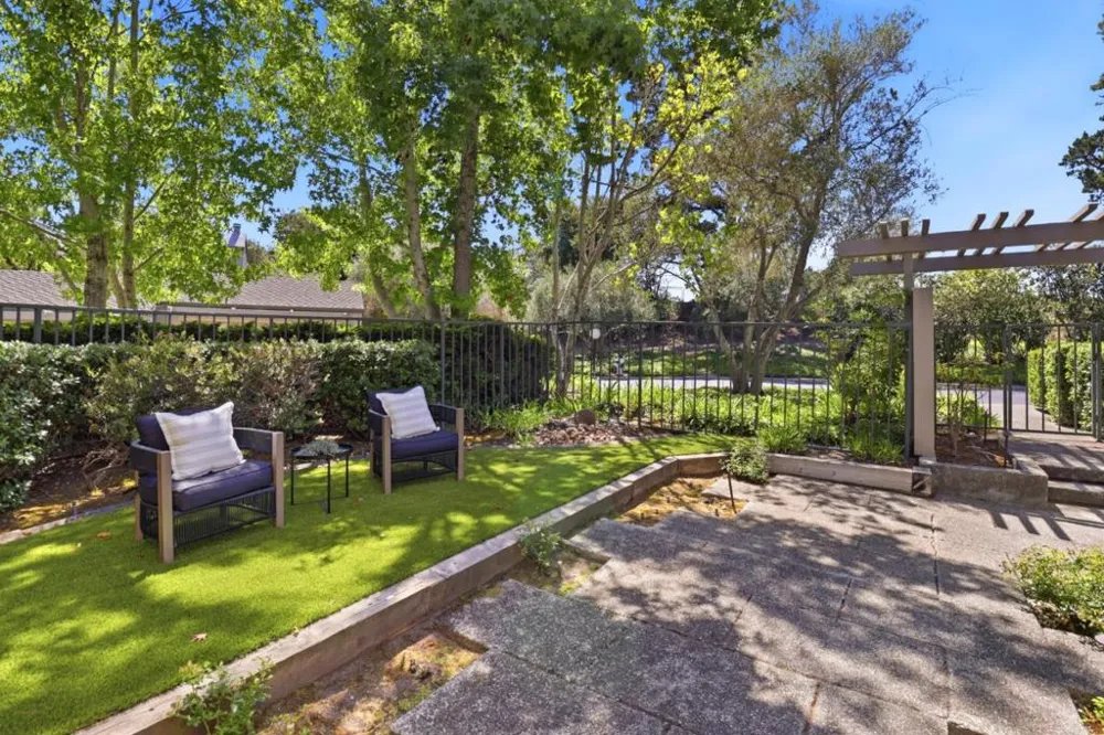 2941 Belmont Woods Way Belmont, CA 94002