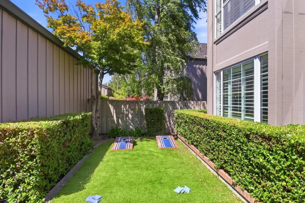 2941 Belmont Woods Way Belmont, CA 94002