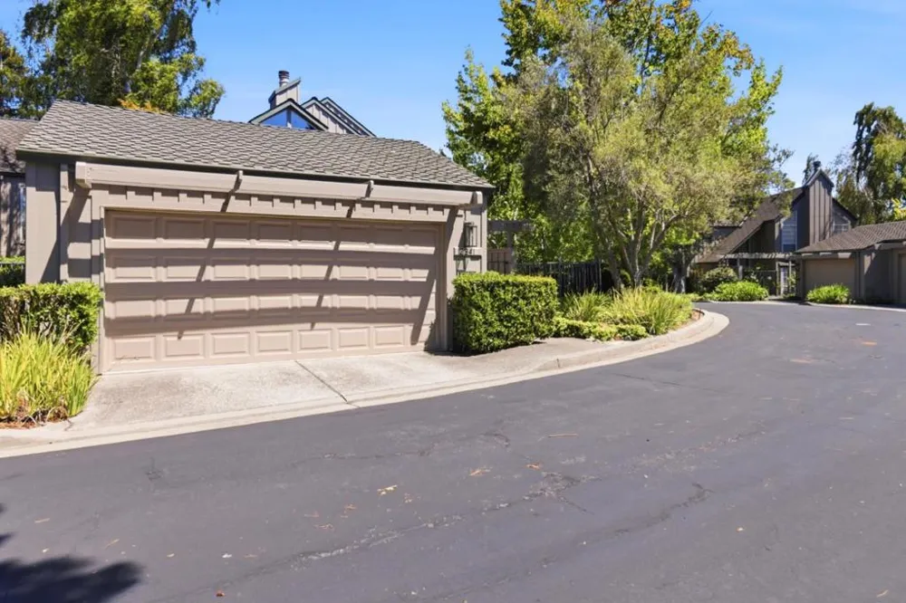 2941 Belmont Woods Way Belmont, CA 94002
