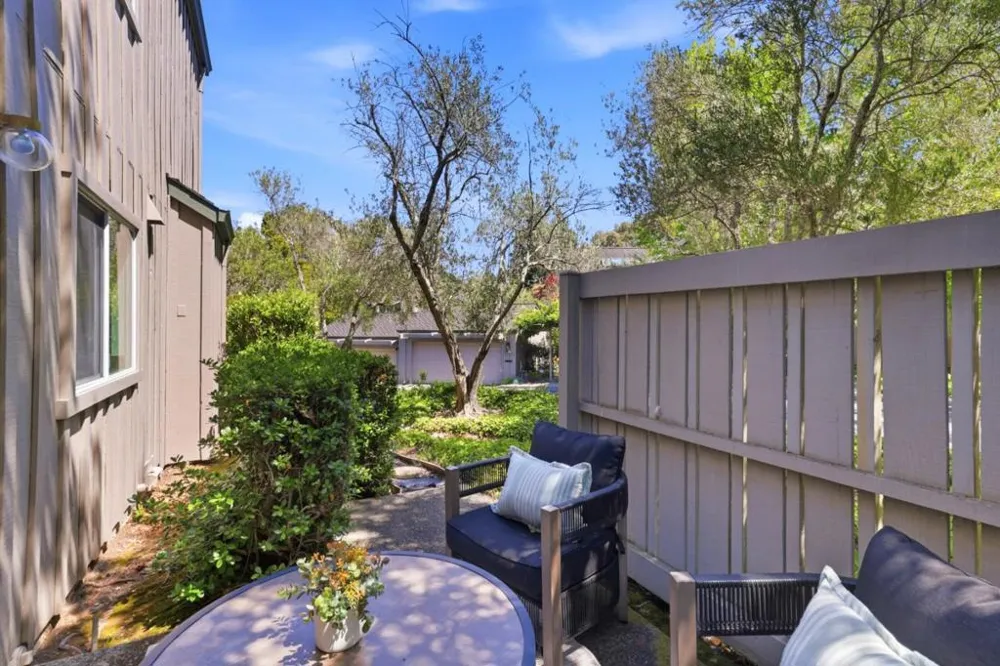 2941 Belmont Woods Way Belmont, CA 94002
