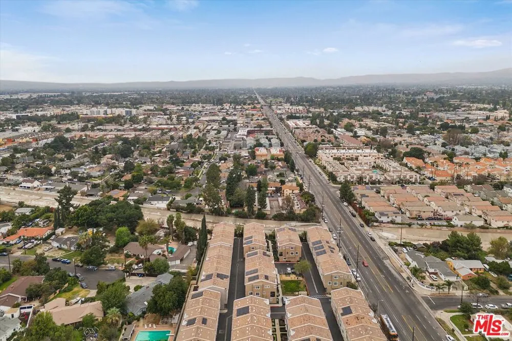 14860 Nordhoff Street Panorama City, CA 91402