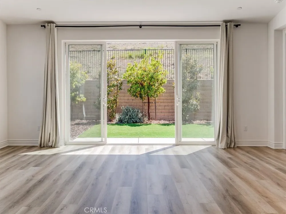 1133 Flax Santa Maria, CA 93455