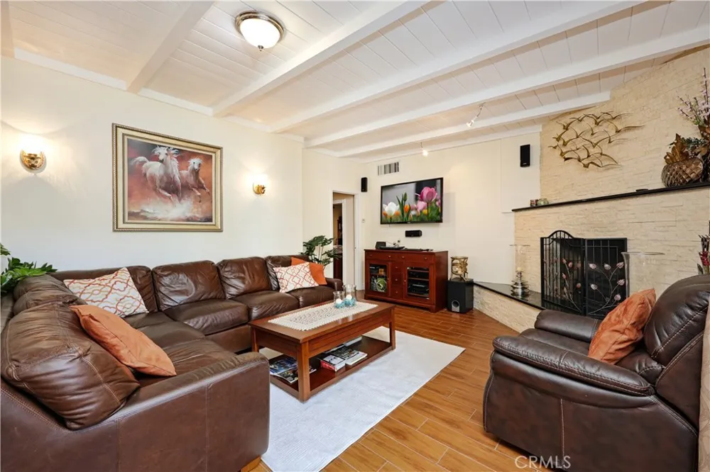 10011 Wiley Burke Downey, CA 90240