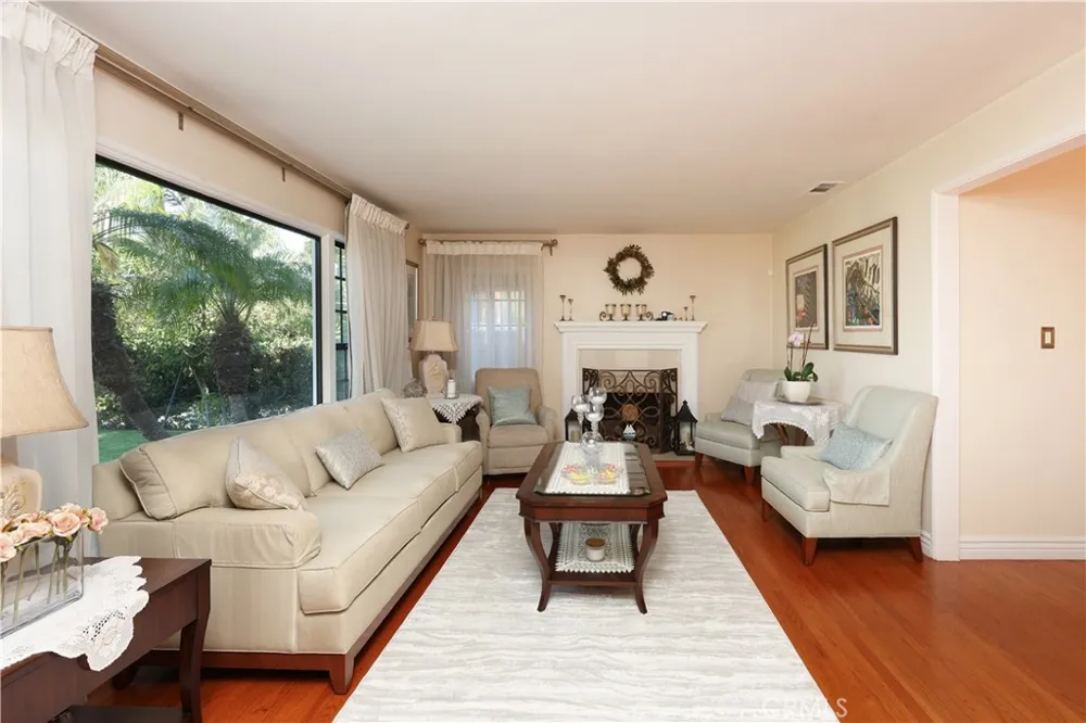 10011 Wiley Burke Downey, CA 90240