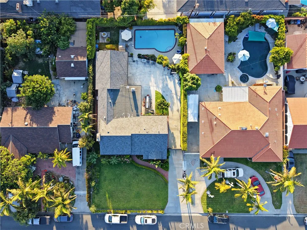 10011 Wiley Burke Downey, CA 90240