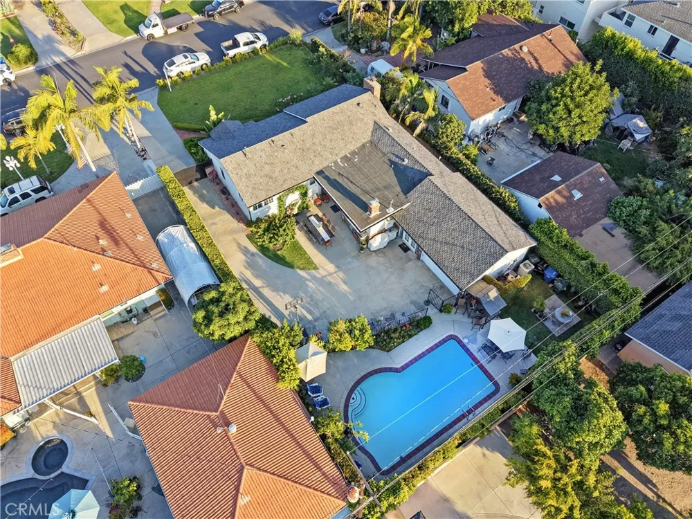 10011 Wiley Burke Downey, CA 90240