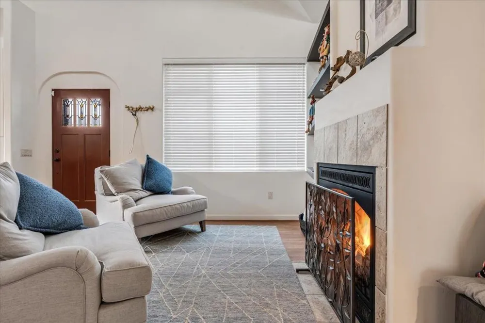 957 Syida Drive Pacific Grove, CA 93950