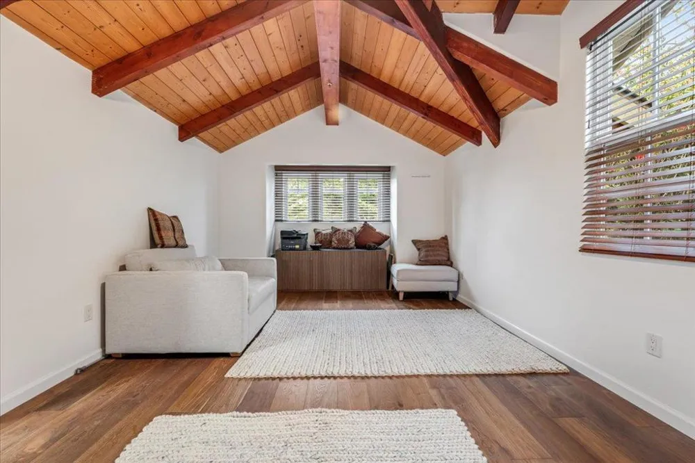 957 Syida Drive Pacific Grove, CA 93950