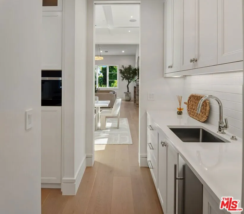 1675 San Remo Drive Pacific Palisades, CA 90272