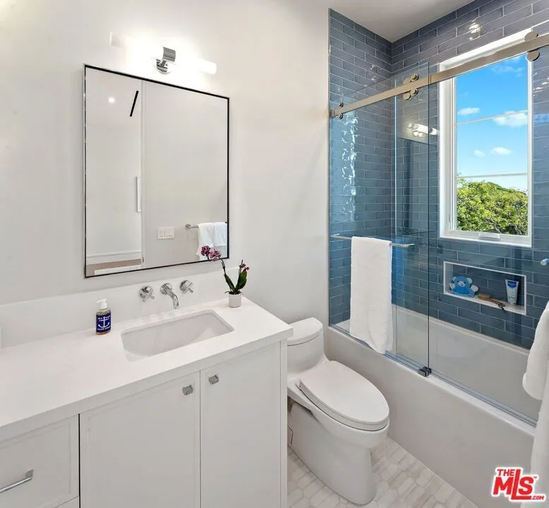 1675 San Remo Drive Pacific Palisades, CA 90272