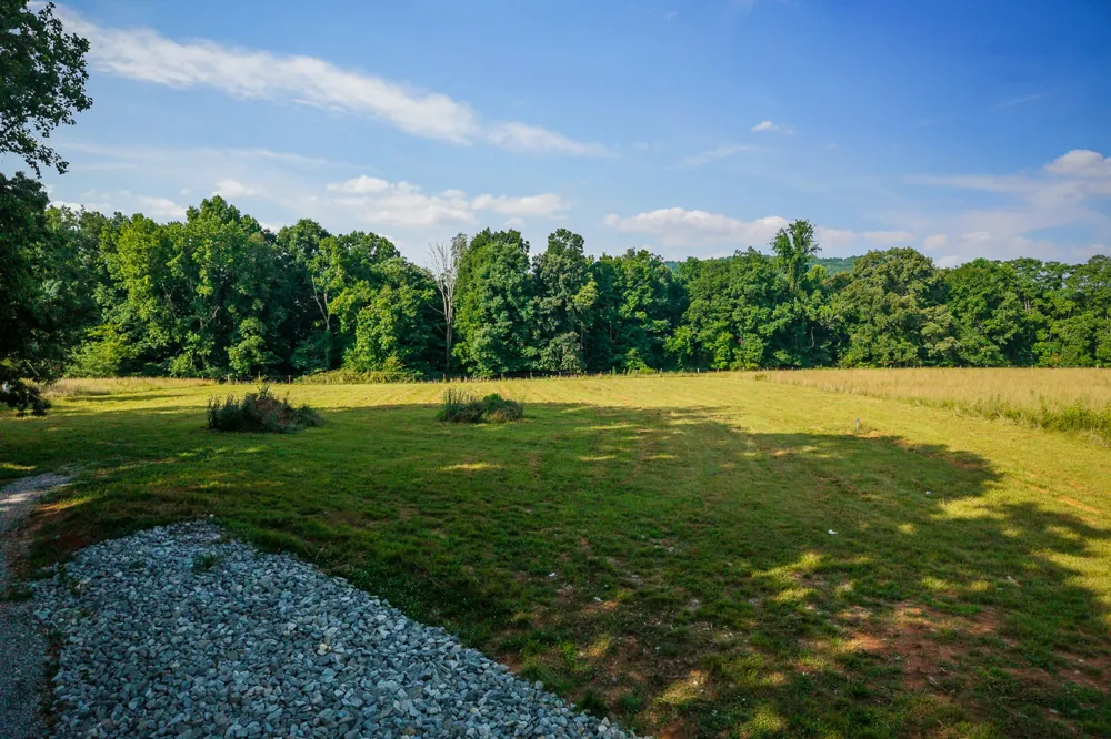 846 Hidden River Rd Rock Island, TN 38581