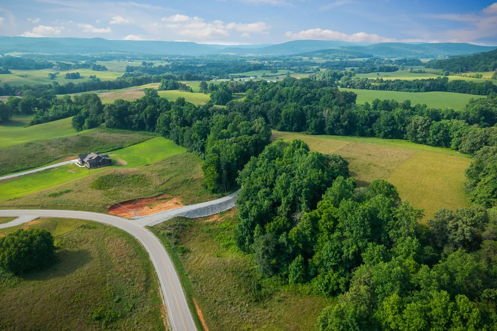 846 Hidden River Rd Rock Island, TN 38581