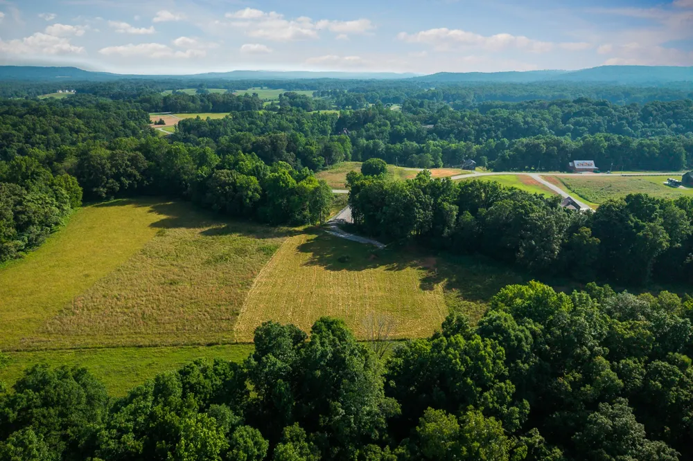 846 Hidden River Rd Rock Island, TN 38581