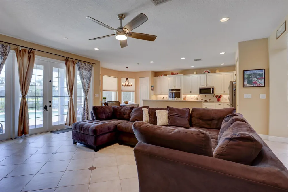 19644 Estuary Drive Boca Raton, FL 33498