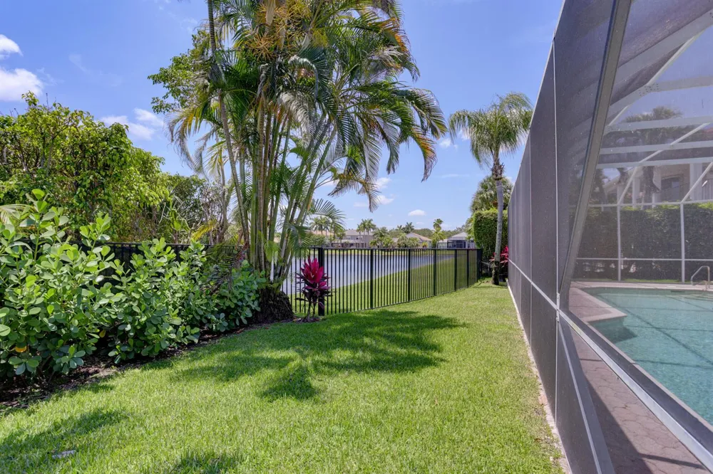 19644 Estuary Drive Boca Raton, FL 33498