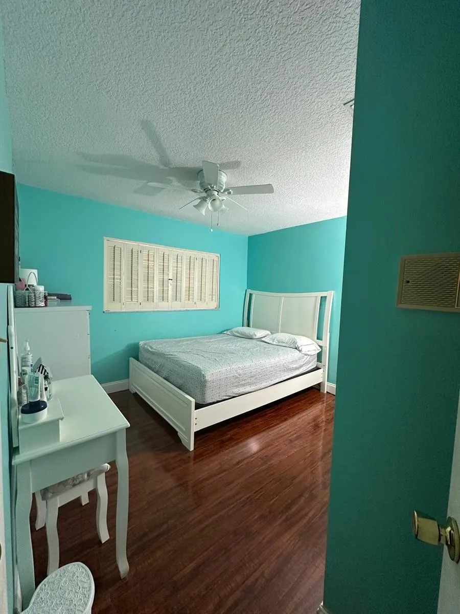 102 Pleasant Hill Lane Tamarac, FL 33319