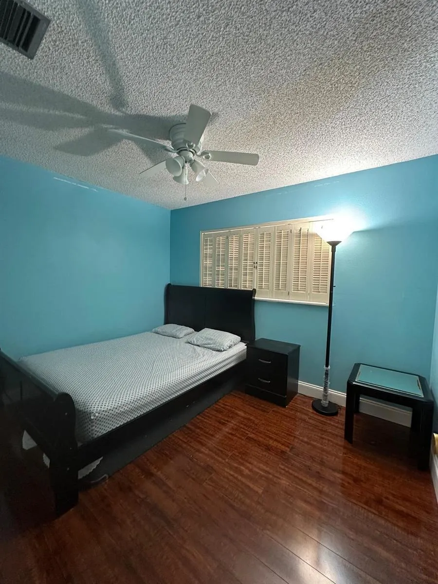 102 Pleasant Hill Lane Tamarac, FL 33319
