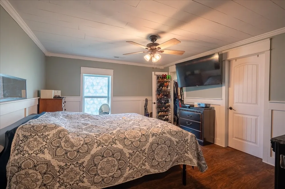 102 Church St Petersburg, TN 37144