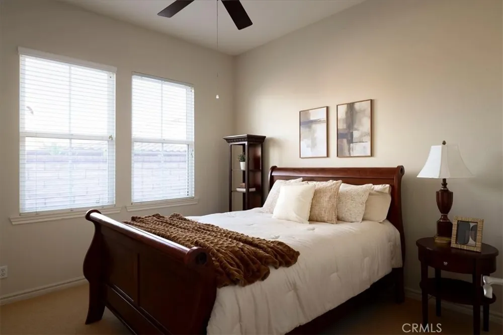 26637 Oak Terrace Valencia, CA 91381