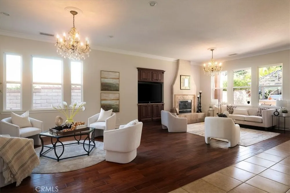 26637 Oak Terrace Valencia, CA 91381