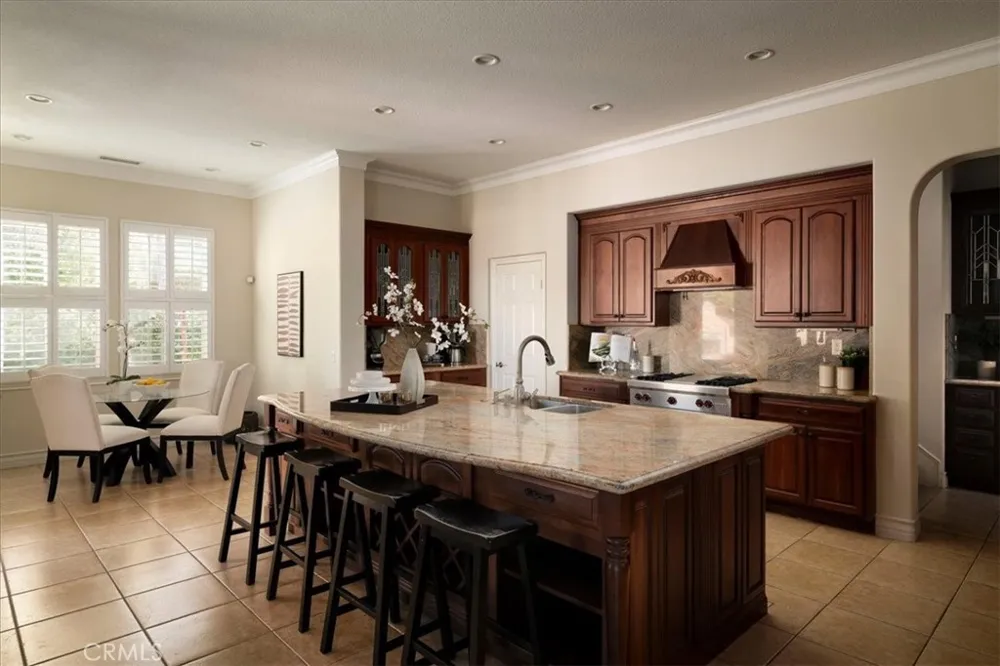 26637 Oak Terrace Valencia, CA 91381