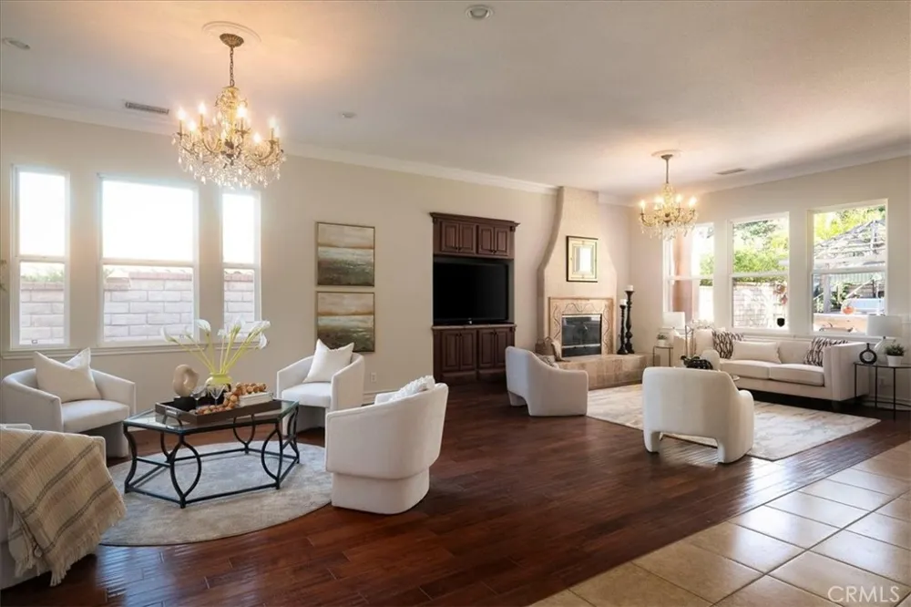 26637 Oak Terrace Valencia, CA 91381