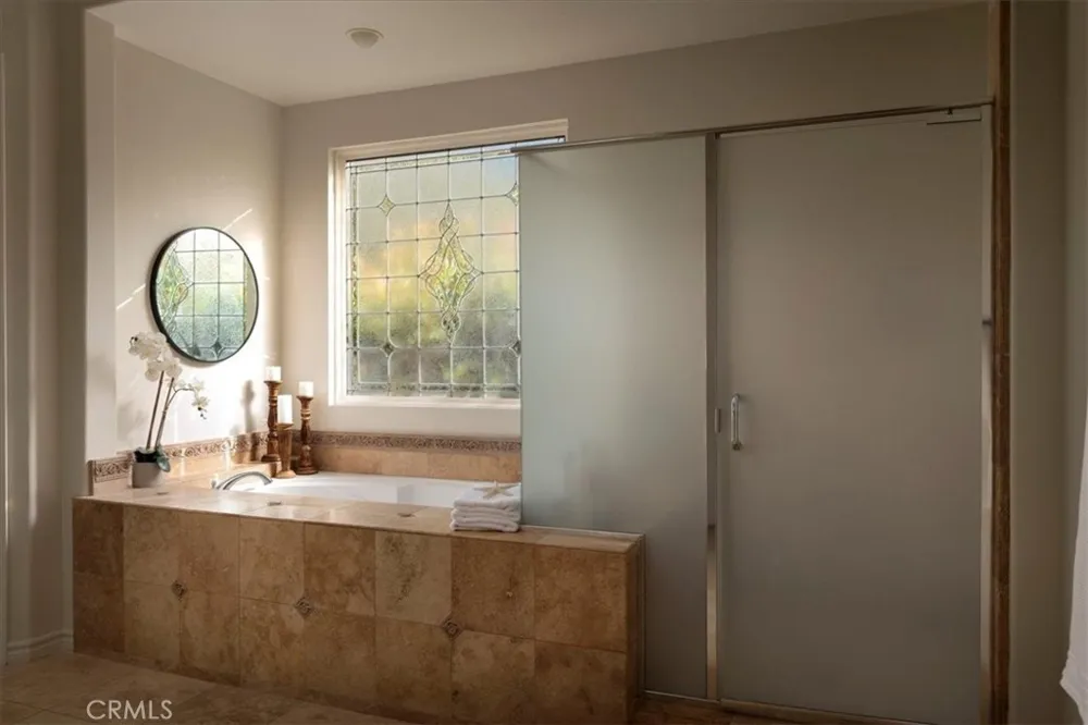 26637 Oak Terrace Valencia, CA 91381