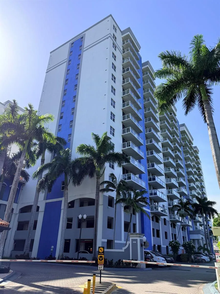 5077 NW 7th Street #914 Miami, FL 33126