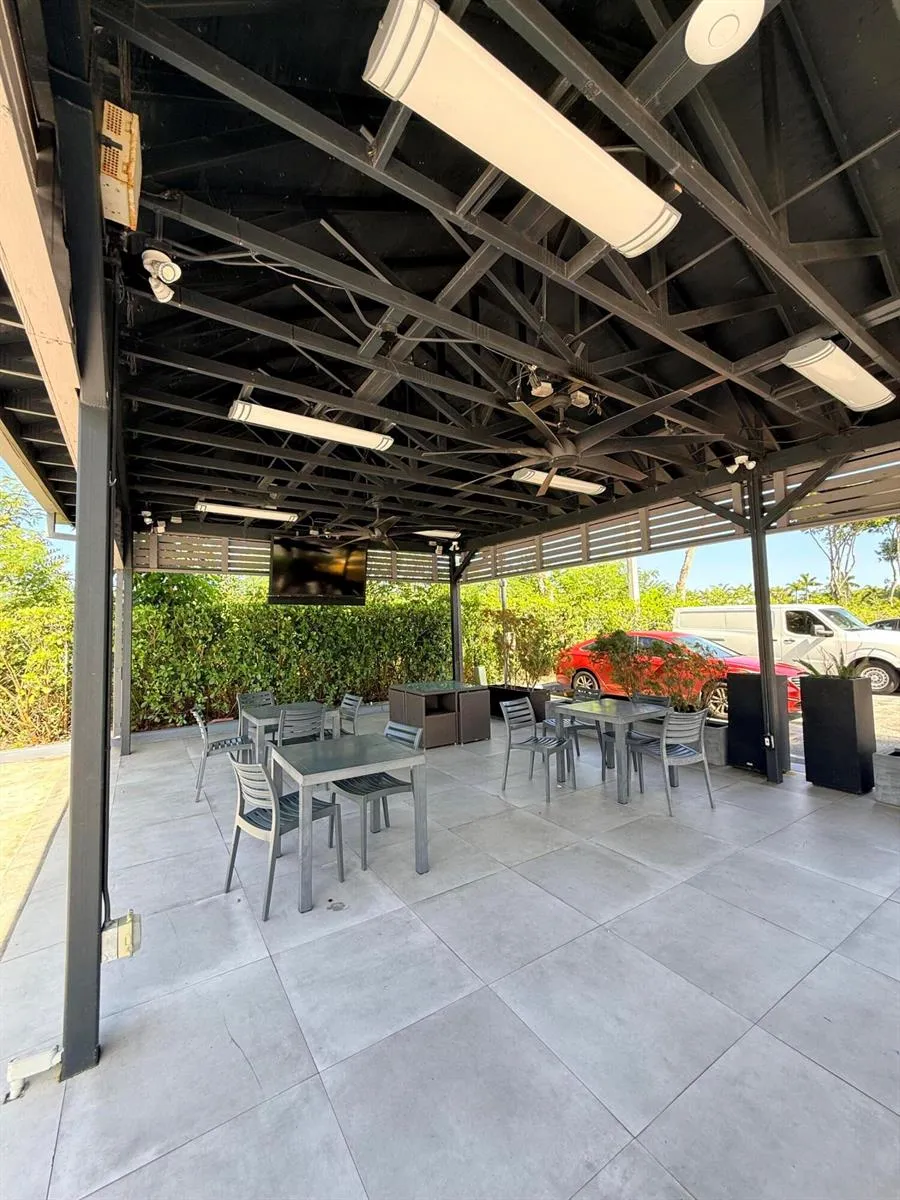 5077 NW 7th Street #914 Miami, FL 33126