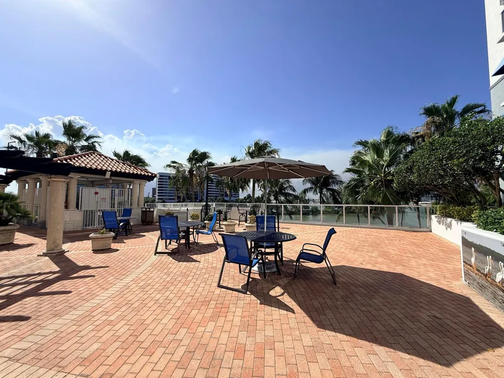 5077 NW 7th Street #914 Miami, FL 33126
