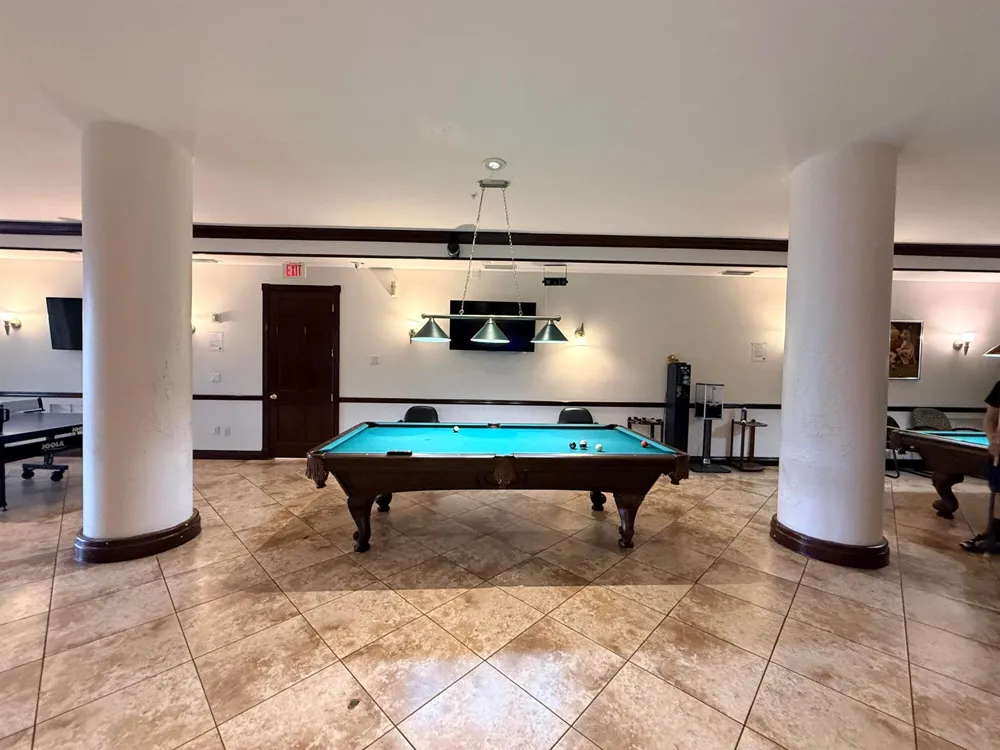5077 NW 7th Street #914 Miami, FL 33126