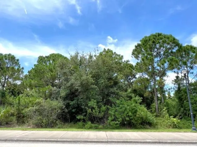 228 SW Becker Road Port St. Lucie, FL 34953